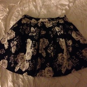 High waisted skirt