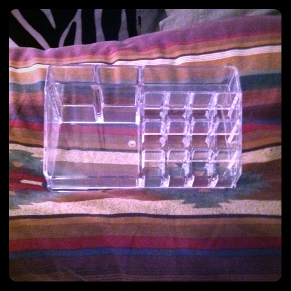 Clear Makeup holder