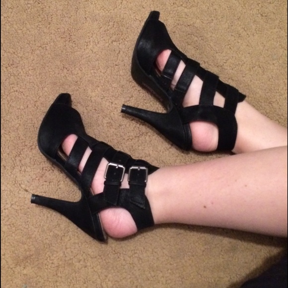 Pink & Pepper heels!