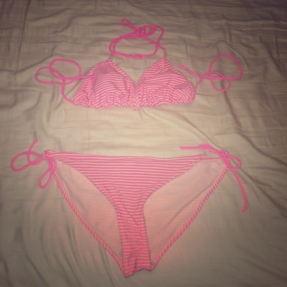 Swimming suit