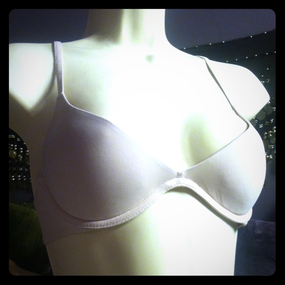 Victoria's Secret PINK Nude Bra w/racer back hook
