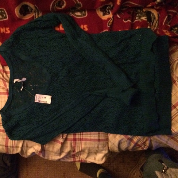 Aeropostale sweater new