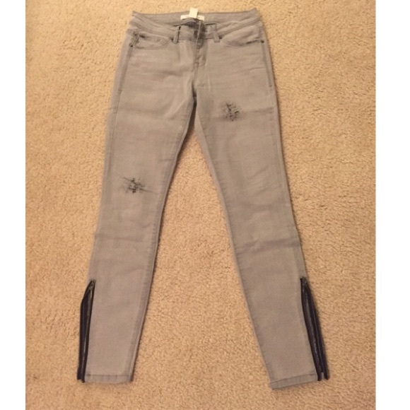 Gray Distressed Skinnies