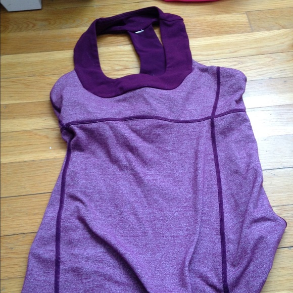 Lululemon top