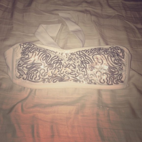 Swim suit top