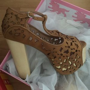 💥SALE $25 off!!! 💕Jeffrey Campbell Foxy Daisy