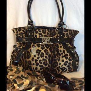🎒 Gia Milani Soft Cheetah Handbag 💝💝