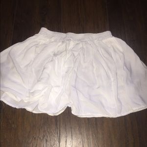 White flowy brandy Melville skirt