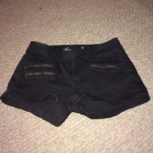 Black American eagle shorts