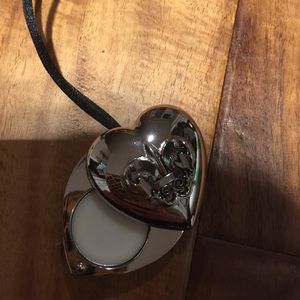 Outspoken by Fergie perfume necklace