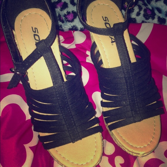 NEED THESE GONE! Black and tan wedges, never worn!