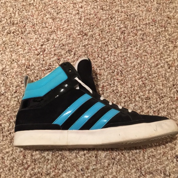 Adidas Mid Tops - Picture 2 of 4
