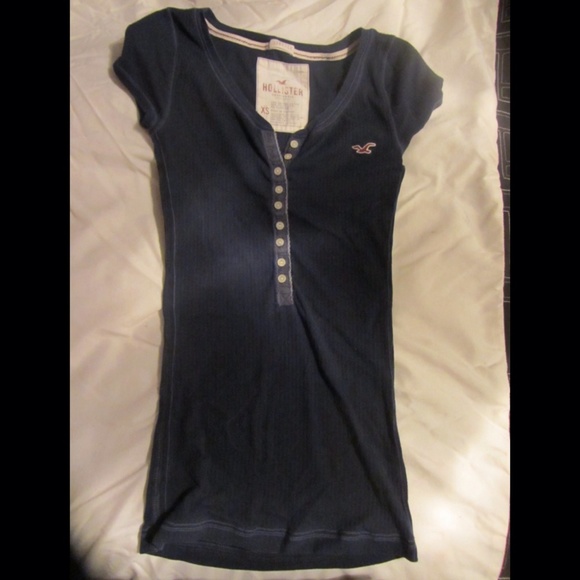 HOLLISTER Navy Stretch Tee
