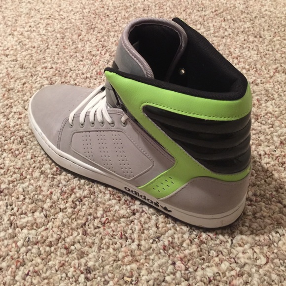 Adidas Mid Tops - Picture 2 of 4