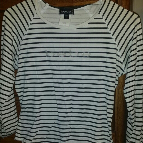 🚫SOLD🚫 Bebe quater sleeve shirt