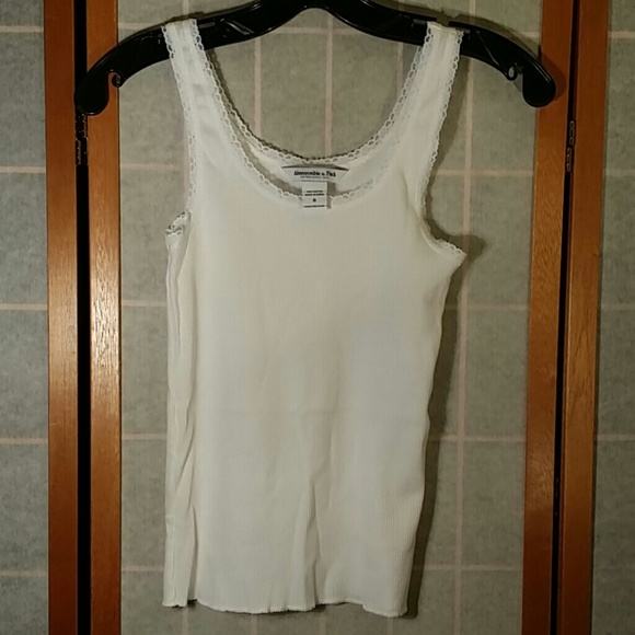 Abercrombie and Fitch white cotton slip