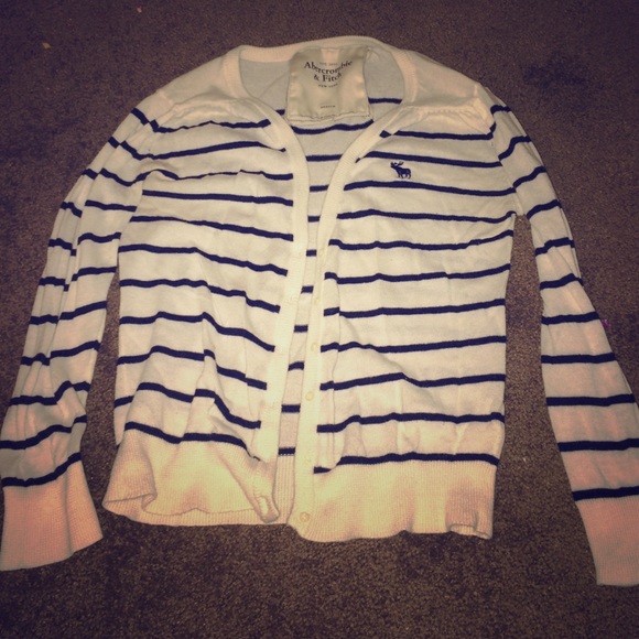 Abercrombie and Fitch cardigan