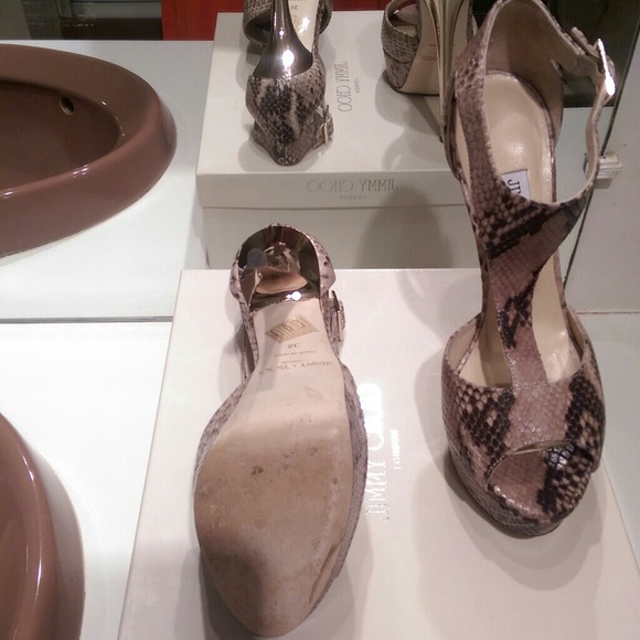 REDUCED!!Authentic Jimmy Choo Snake Skin stilettos - Picture 2 of 3