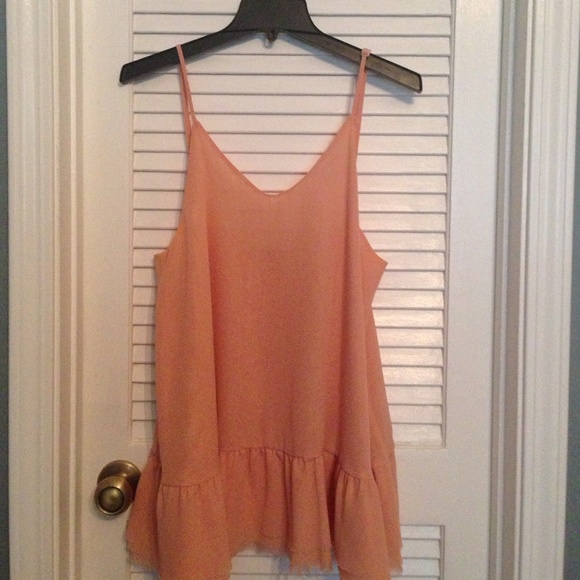 ❤️SOLD❤️Peach grace dress - Picture 2 of 4