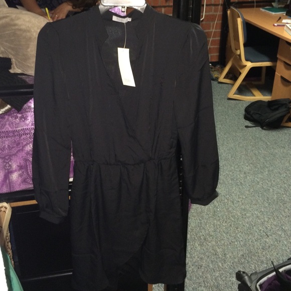 Black long sleeve dress