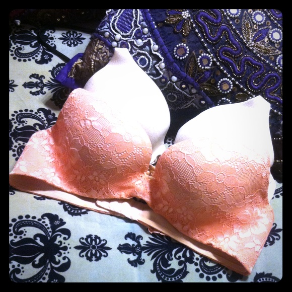 VS Angel's Secret Embrace & Body by V Bra Bundle!