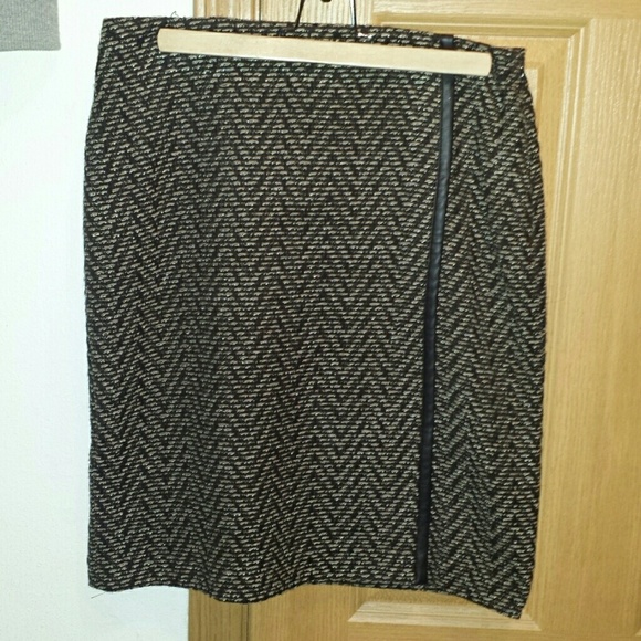 Liz Claiborne knitted pencil skirt