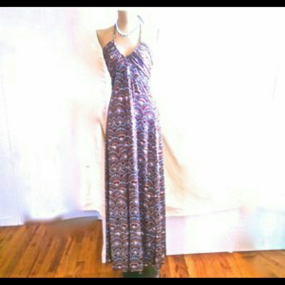 Arancia Dresses & Skirts - Arancia Sold Out Twist-Tie Halter Maxi Dress