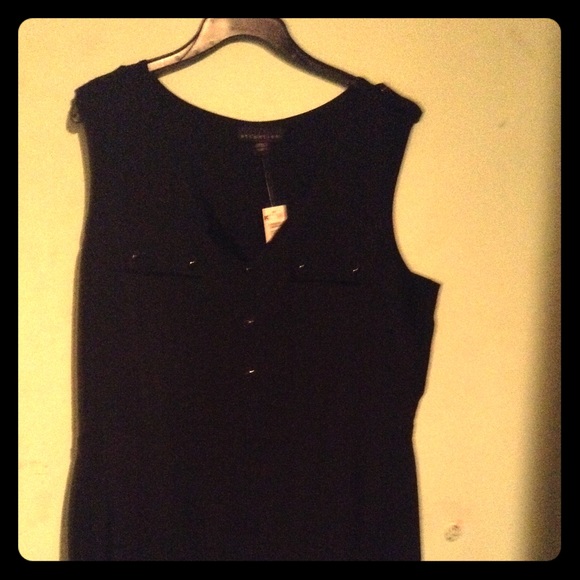 Black Simply Button Dress