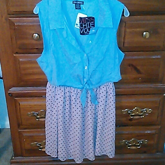 🌼SALE🌼 Fun Spring Dress 🌼🌼