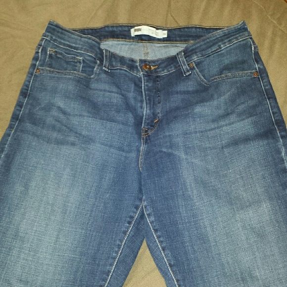 Perfectly Shaping Levi's 512 Bootcut
