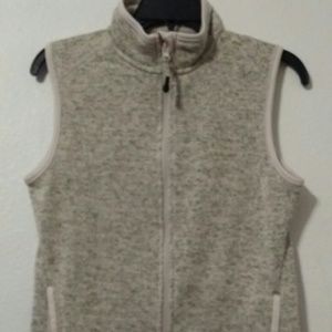 NWOT Magellan vest