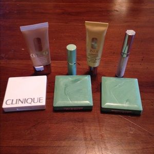 Clinique makeup set