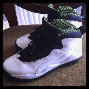 Jordan 10's