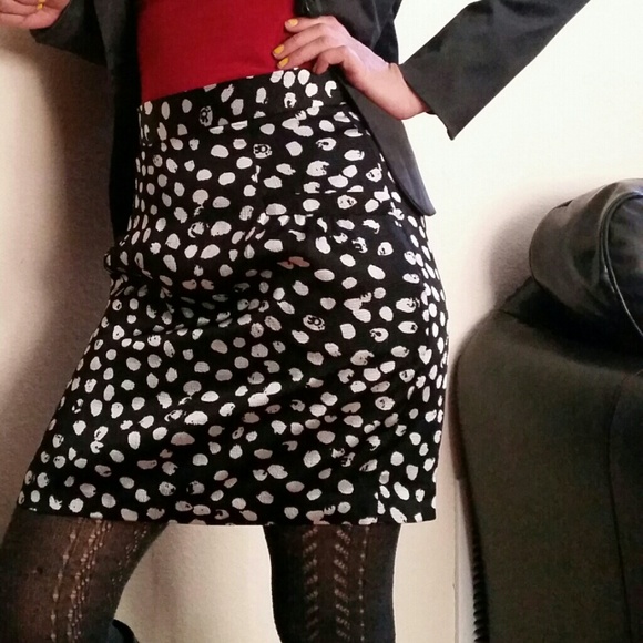 Forever 21 Dresses & Skirts - Forever 21 Polka Dot Skirt
