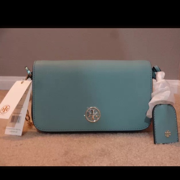 Tory Burch Handbags - NWT Tory Burch Robinson Mini Chain Bag crossbody