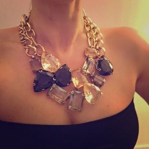 BCBG chunky statement necklace