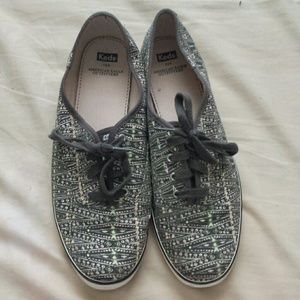 Olive/Pink Keds