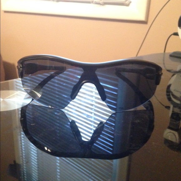 Oakley radar path sunglasses. 100% authentic