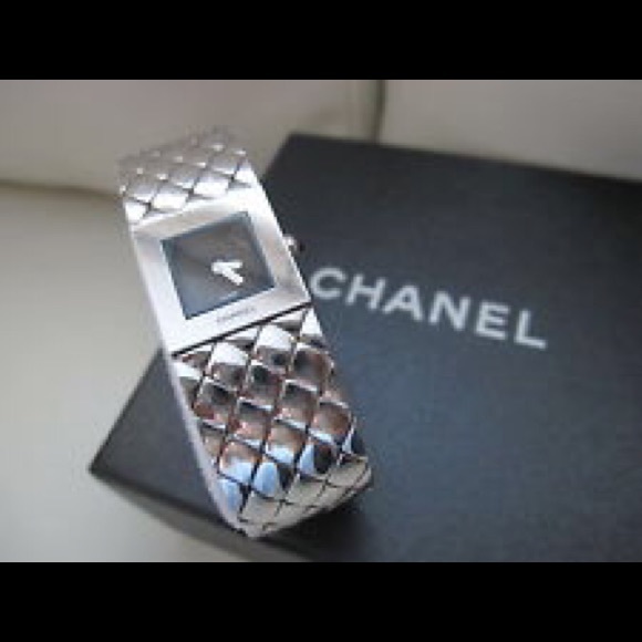 CHANEL Stainless Steel Matelasse Qrtz Watch #D651