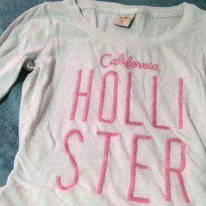 Long sleeved thin Hollister shirt