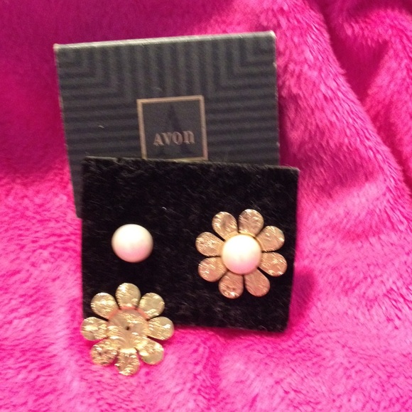 Vintage Avon convertible  earrings