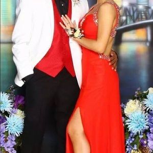 Never been worn Red Prom Dress!