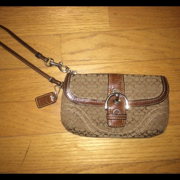 Coach Authentic Zip Wristlet