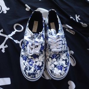 floral shoes