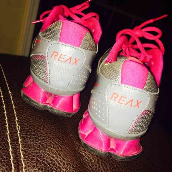 NIKE REAX