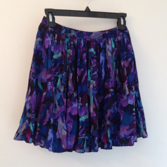 Blue and purple pleated chiffon skirt