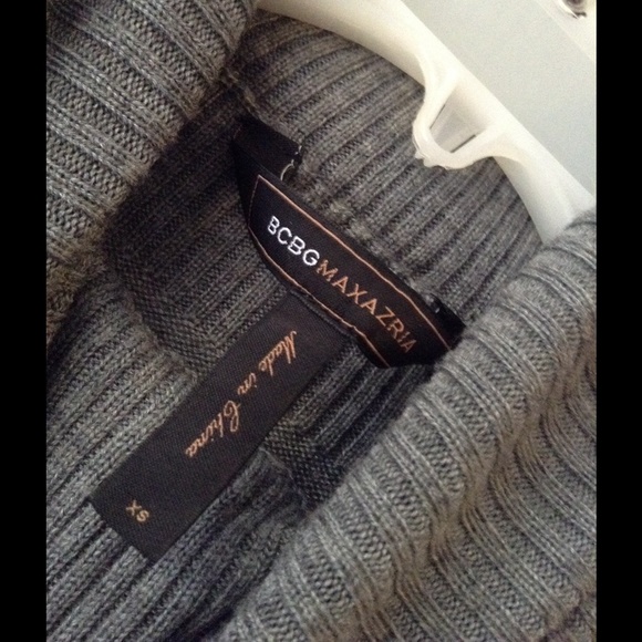 BCBGMaxAzria sweater dress - Picture 2 of 4