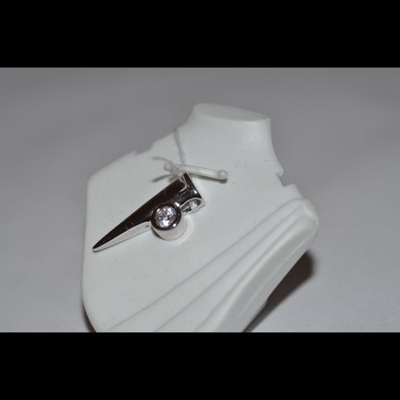 Pendant - Picture 2 of 3