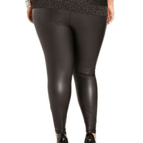 shiny black leggings ♡ super comfy