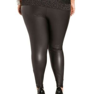 shiny black leggings ♡ super comfy